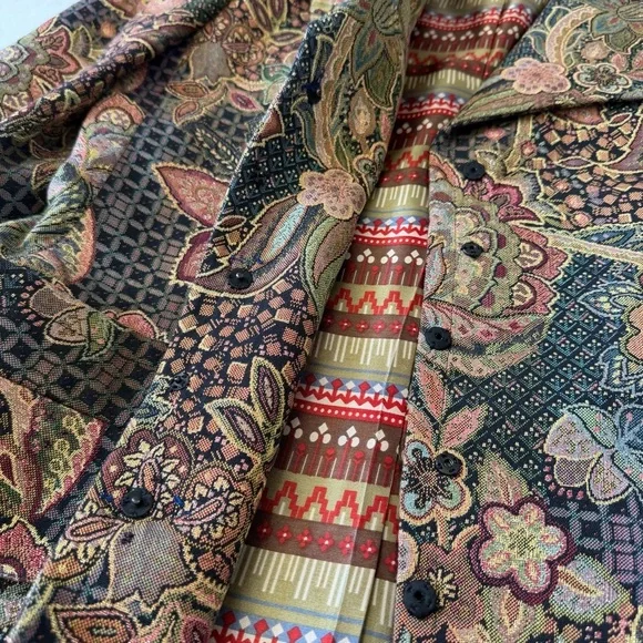 ❌❌SOLD❌❌ Vintage Christian Lacroix paisley tapestry blazer with rhinestone Sz 10 - Picture 9 of 12